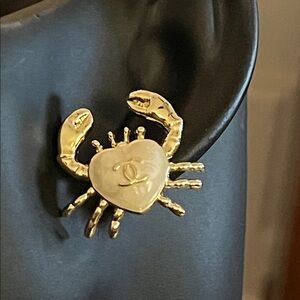 Gold Crab Heart Brooch